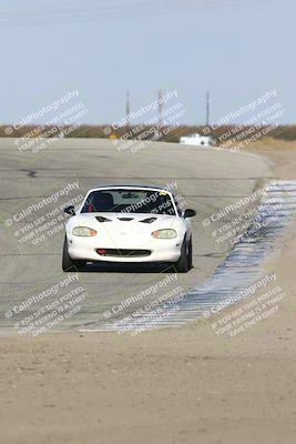 media/Nov-16-2024-CalClub SCCA (Sat) [[641f3b2761]]/Group 1/Race (Outside Grapevine)/
